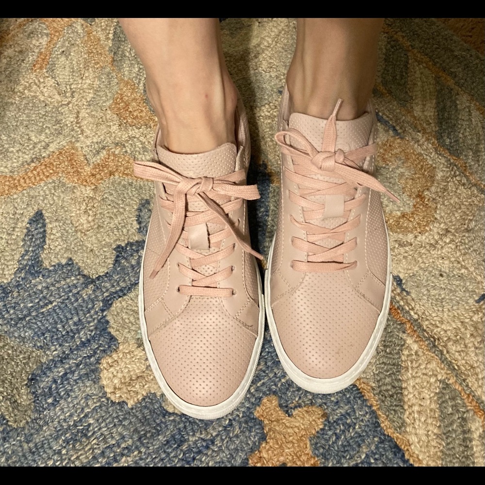 GREATS Brooklyn Blush Pink Perforated Shoe sz 9.5 but runs small, more like 8.5